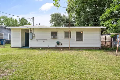 2909 W Collin Street, Corsicana, TX 75110 - Photo 14