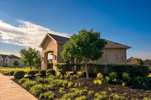 1352 Lake Grove Dr, Little Elm, TX 75068 - Photo 38
