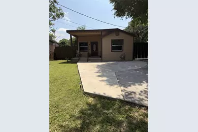 2212 Harris Lane, Haltom City, TX 76117 - Photo 2