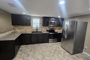 2212 Harris Ln, Haltom City, TX 76117 - Photo 6