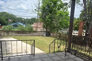 2212 Harris Ln, Haltom City, TX 76117 - Photo 18