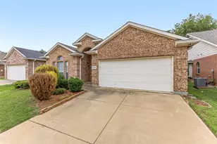 2208 Priscella Dr, Fort Worth, TX 76131 - Photo 4