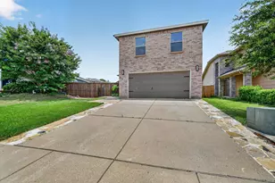 716 River Hill Ln, Fort Worth, TX 76114 - Photo 4