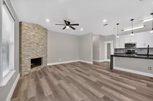 716 River Hill Ln, Fort Worth, TX 76114 - Photo 12