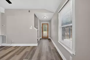 716 River Hill Ln, Fort Worth, TX 76114 - Photo 6