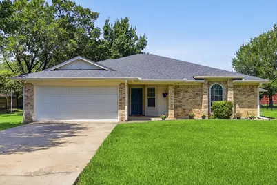405 Lantern Ridge, Mansfield, TX 76063 - Photo 2
