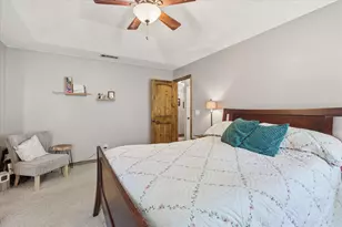 405 Lantern Ridge, Mansfield, TX 76063 - Photo 14