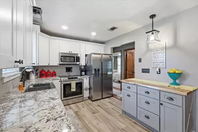 405 Lantern Ridge, Mansfield, TX 76063 - Photo 10