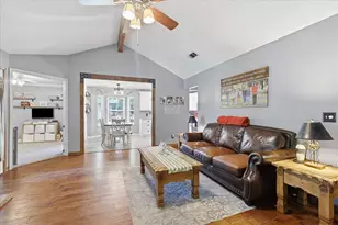 405 Lantern Ridge, Mansfield, TX 76063 - Photo 4