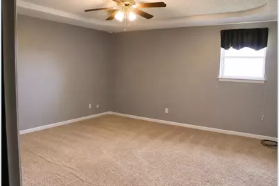 1147 Riverview Drive, Cleburne, TX 76033 - Photo 8