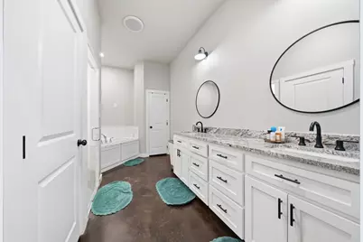 5839 S 3rd St Road, Waco, TX 76706 - Photo 10