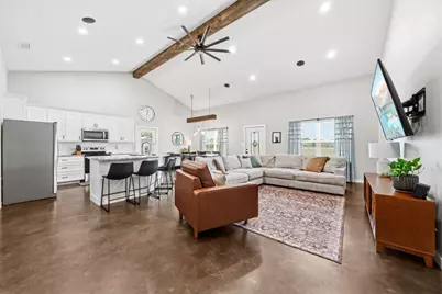 5839 S 3rd St Road, Waco, TX 76706 - Photo 2