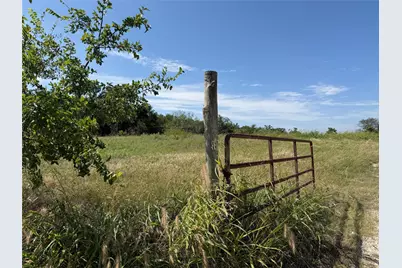 138 Private Road 3712, Paradise, TX 76073 - Photo 1