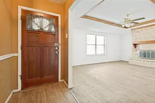 8507 Sugarberry Pl, Dallas, TX 75249 - Photo 2