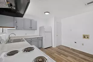 2225 Myrtlewood Dr, Dallas, TX 75232 - Photo 8