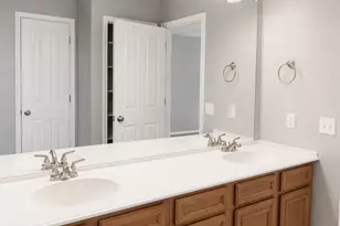 8108 Toltec Ct, Arlington, TX 76002 - Photo 12