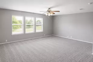 8108 Toltec Ct, Arlington, TX 76002 - Photo 8