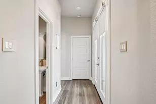 322 Templeton Dr, Fort Worth, TX 76107 - Photo 12