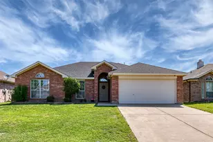 1718 La Caya Dr, Mansfield, TX 76063 - Photo 1