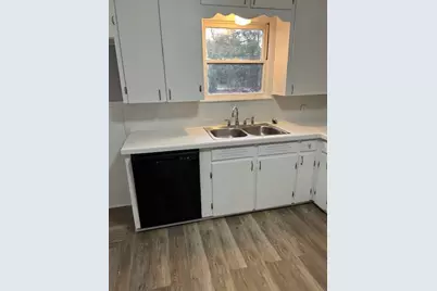 104 N Emberwood Drive, Robinson, TX 76706 - Photo 6