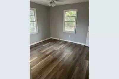 104 N Emberwood Drive, Robinson, TX 76706 - Photo 8