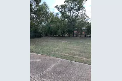 104 N Emberwood Drive, Robinson, TX 76706 - Photo 16