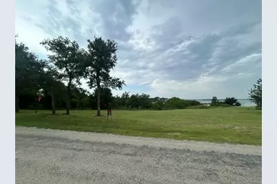 000 Twin Hills Road, Lake Bridgeport, TX 76426 - Photo 2