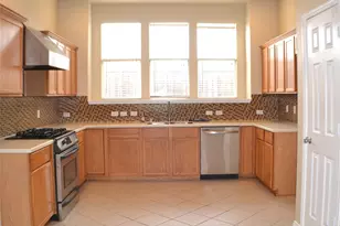 1013 Clear Creek Dr, Mesquite, TX 75181 - Photo 6
