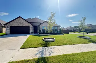 300 Libby Ln, Mansfield, TX 76063 - Photo 1