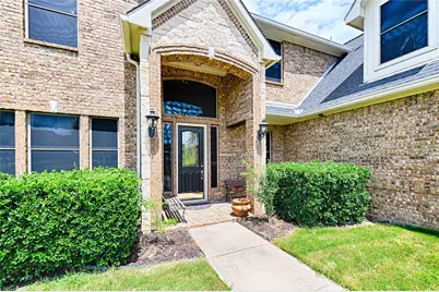 415 Breezeway Court, Cedar Hill, TX 75104 - Photo 2