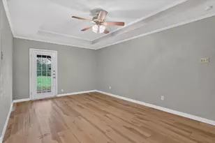 1601 White Oak Ct, Denton, TX 76209 - Photo 6