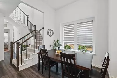 222 Woodson Street, Irving, TX 75063 - Photo 6