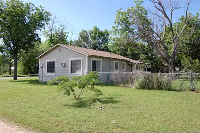 141 Ragland Street, Graham, TX 76450 - Photo 12