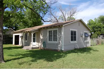 141 Ragland Street, Graham, TX 76450 - Photo 2