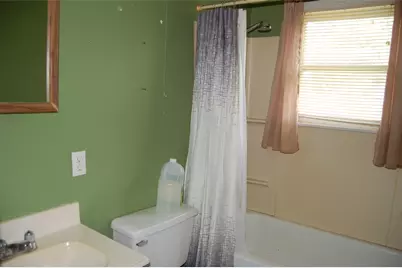141 Ragland Street, Graham, TX 76450 - Photo 8