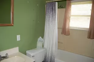 141 Ragland St, Graham, TX 76450 - Photo 8