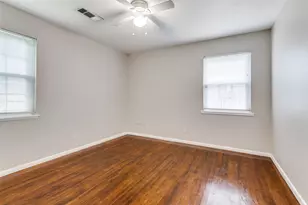 118 Nichols St, Irving, TX 75060 - Photo 8