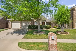 2653 Whispering Trail, Little Elm, TX 75068 - Photo 2