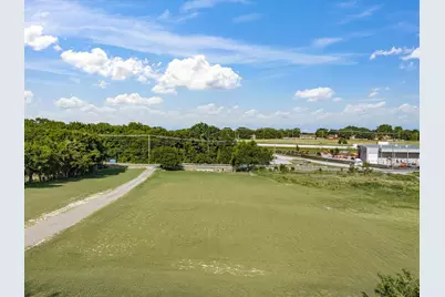 301 Ovilla Road, Waxahachie, TX 75167 - Photo 4