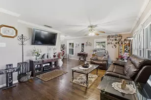 301 Ovilla Rd, Waxahachie, TX 75167 - Photo 10