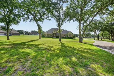 197 Ellis Creek Drive, Weatherford, TX 76085 - Photo 4