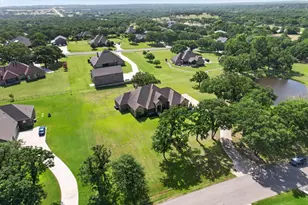 197 Ellis Creek Dr, Weatherford, TX 76085 - Photo 30