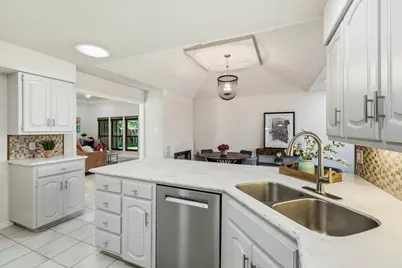 50 Cimarron Drive, Trophy Club, TX 76262 - Photo 20