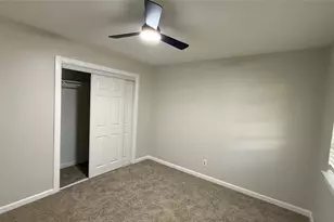 1723 E Grauwyler Rd, Irving, TX 75061 - Photo 12