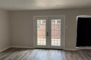 1723 E Grauwyler Rd, Irving, TX 75061 - Photo 8