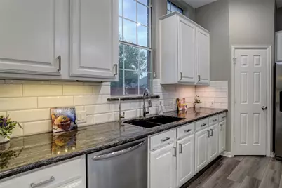 6009 Charleston Drive, Frisco, TX 75035 - Photo 12
