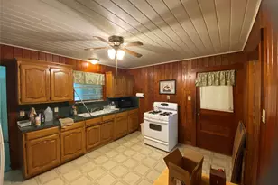 516 S McKinney St, Mexia, TX 76667 - Photo 12