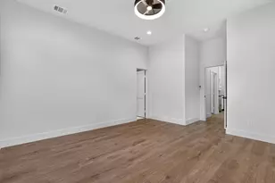 3210 Carpenter Ave, Dallas, TX 75215 - Photo 22