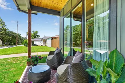 3210 Carpenter Avenue, Dallas, TX 75215 - Photo 6
