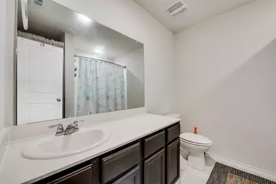809 Meadow Wood Lane, Princeton, TX 75407 - Photo 10